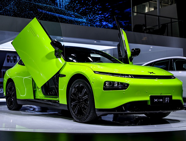 马斯克“怒怼”小鹏汽车，特斯拉这次可能真的急了