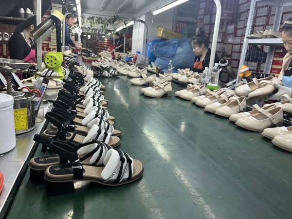 十年重仓中国供应链，新拼姆开启拼多多自营之路-最极客