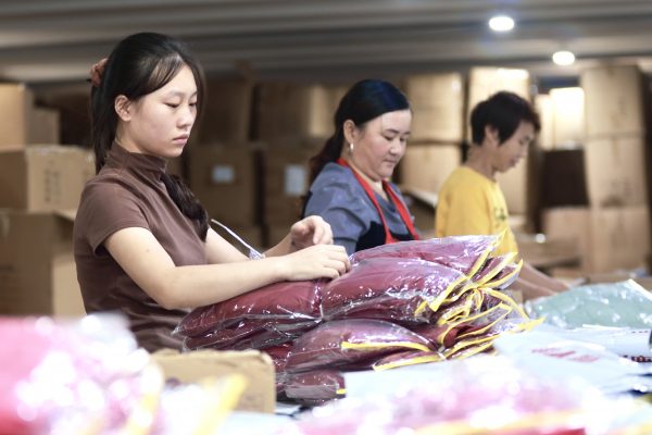 十年重仓中国供应链，新拼姆开启拼多多自营之路-最极客