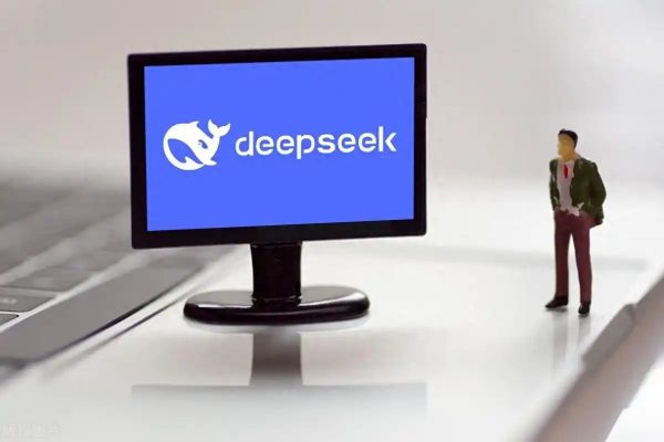 巨头们“神仙打架”，AI飞入寻常百姓家